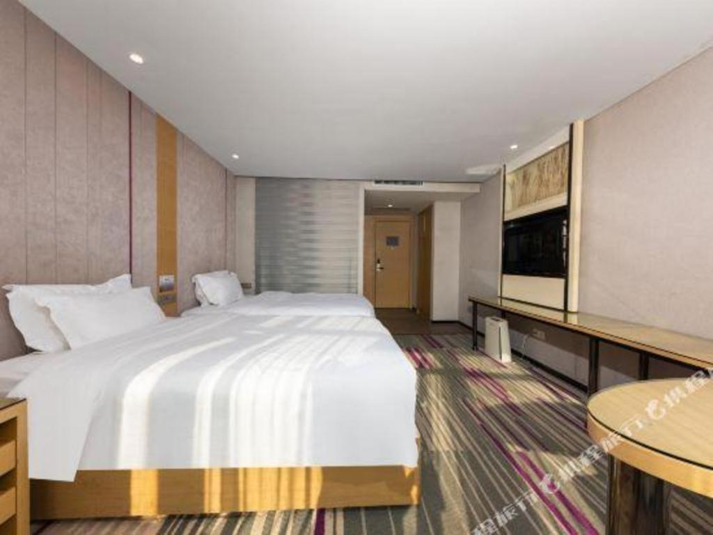 Lavande Hotel Nanchang Ai XI Hu Subway East Station Branch Bagian luar foto