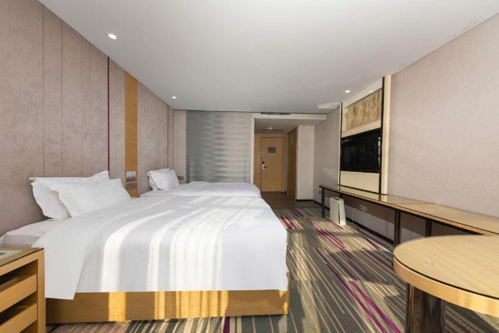 Lavande Hotel Nanchang Ai XI Hu Subway East Station Branch Bagian luar foto