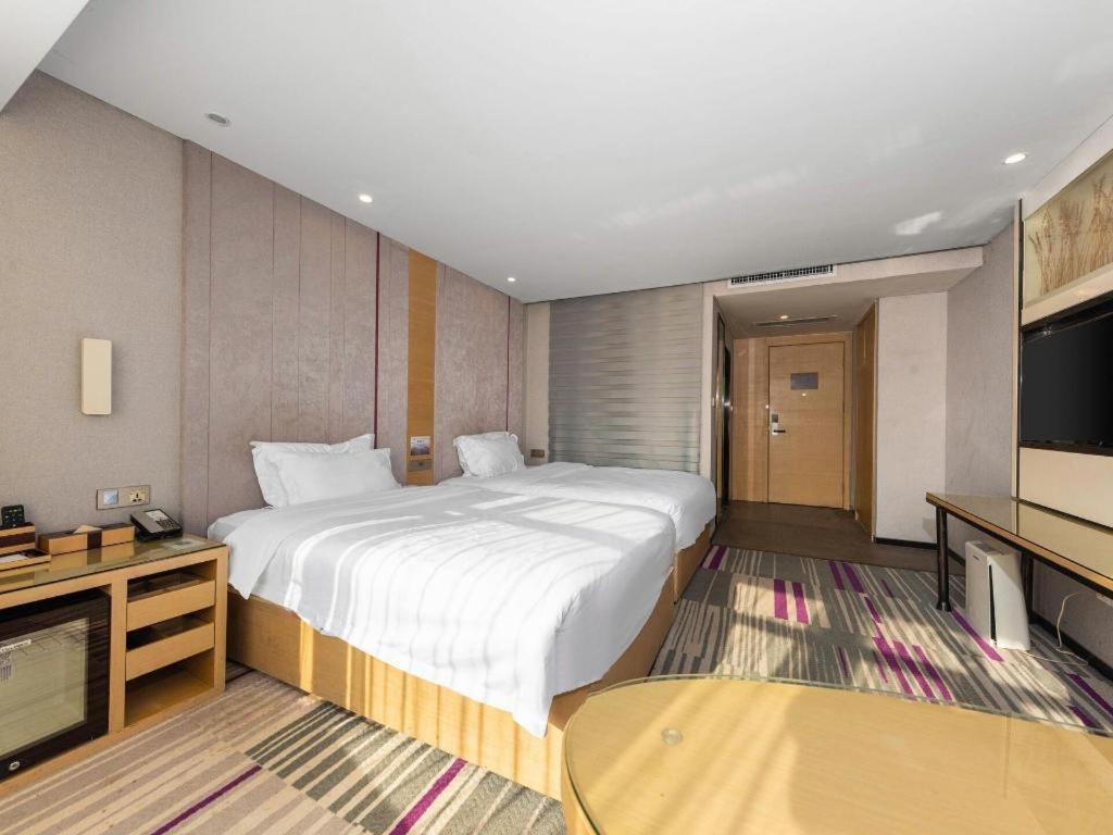 Lavande Hotel Nanchang Ai XI Hu Subway East Station Branch Bagian luar foto